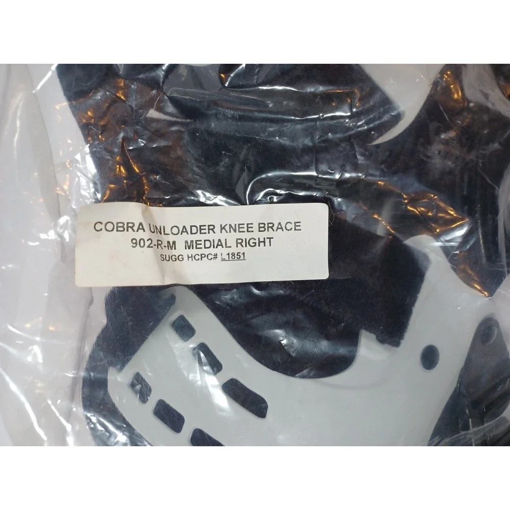 Cobra 2 Unloader Right Knee Brace Lightweight With Fast Fit Suspension Sleeve